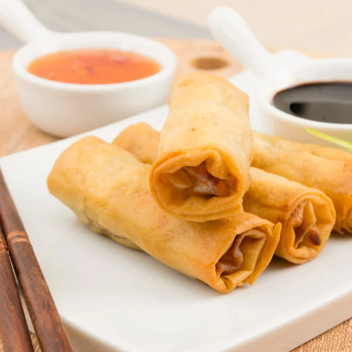 大春卷 VEGETABLE SPRING ROLL (L) (10PCS*15PKT/CTN)